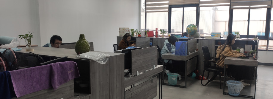 Sharing Knowledge on Glove Printing Machines